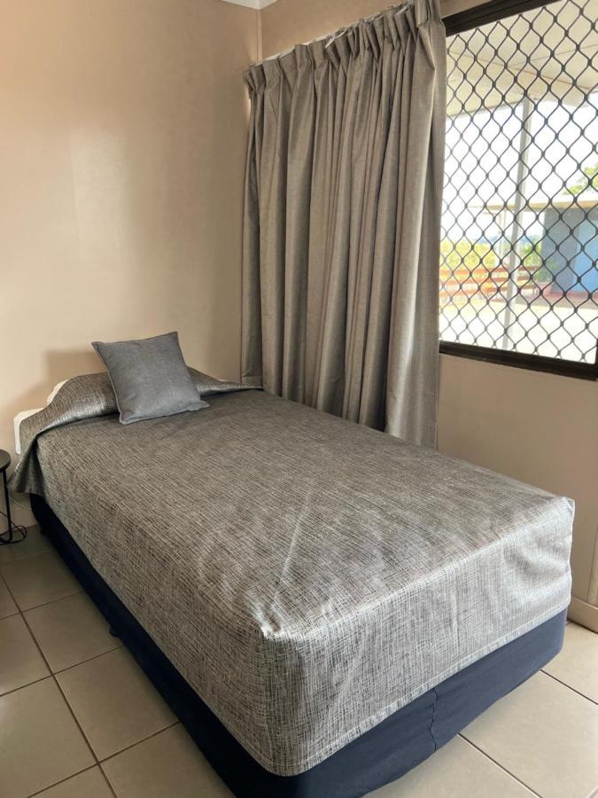 Childers Budget Accommodation エクステリア 写真