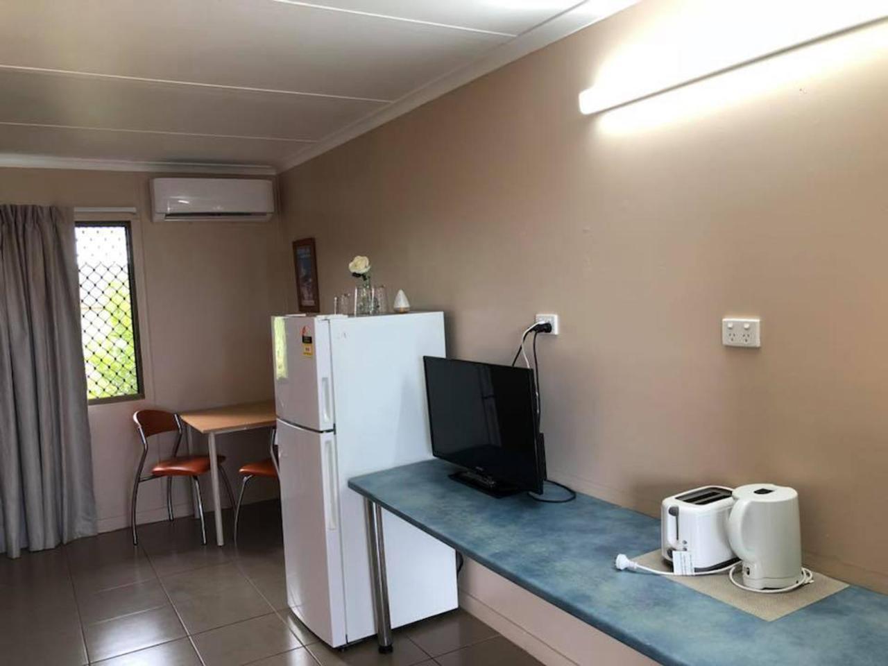 Childers Budget Accommodation エクステリア 写真